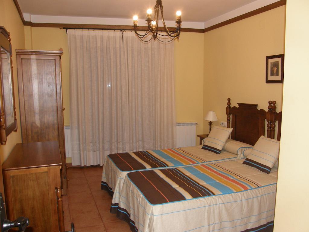 Casa Rural Alonso Quijano Argamasilla De Alba Bilik gambar